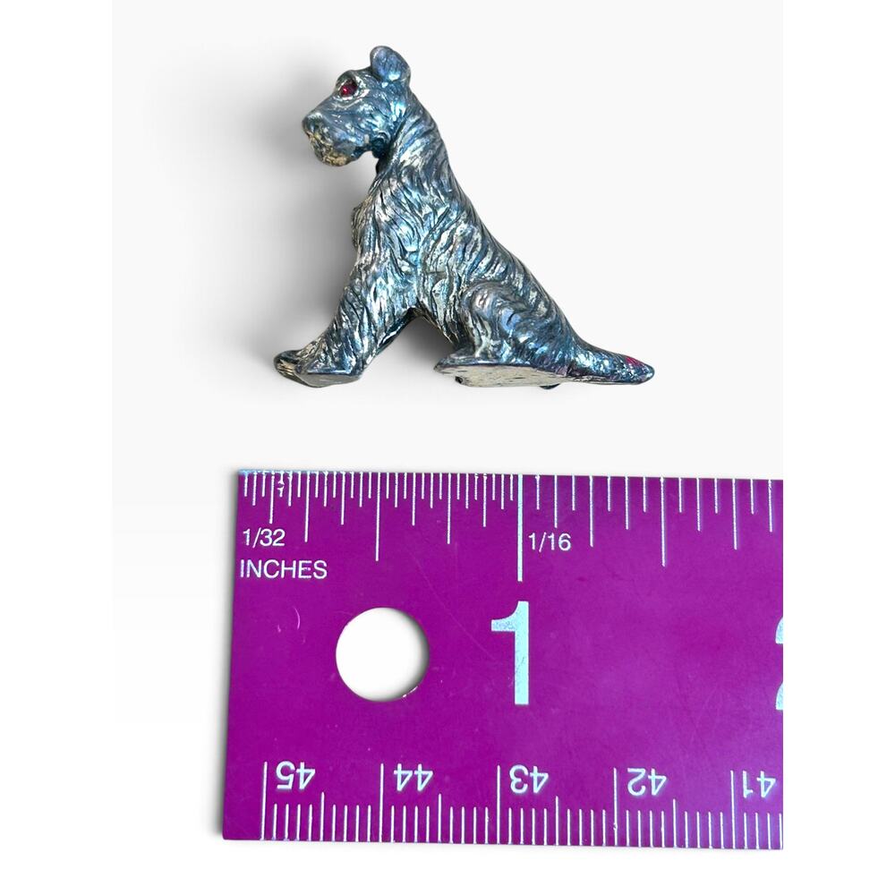 Vintage Silver Tone Terrier Dog Brooch Pin Red Rhinestone Eyes Figural 1960s - Picture 6 of 8